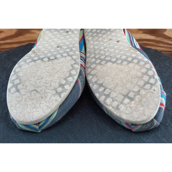 Toms Sz 7 M Multicolor Round Toe Flat Fabric - Picture 7 of 7